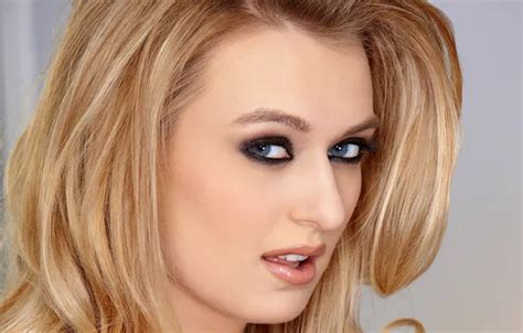 Wallpapers For Theme Natalia Starr