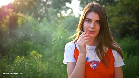 Smoking Fetish Videos With Russian Girls Russian Smokers Smoking
