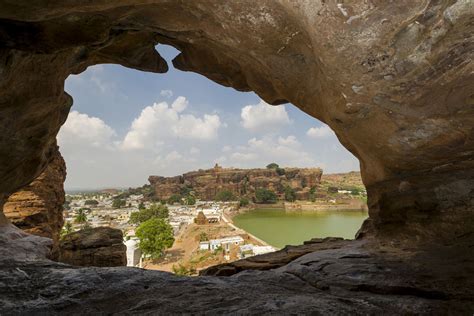 How To Find Amazing Caves In India