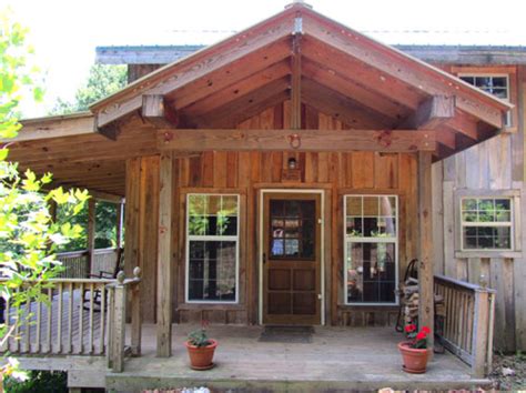 Indian creek lies on the northern banks of mark twain lake. Indian Creek Cabins