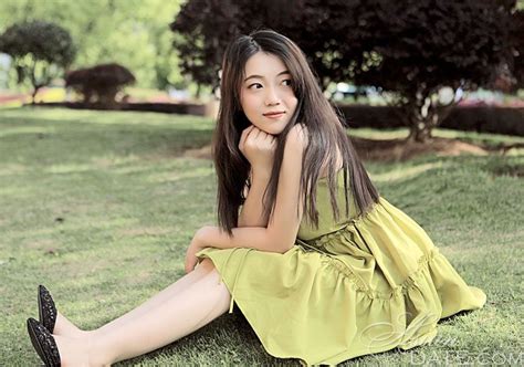 Meet Online Member Maotao From Guangzhou 23 Yo Hair Color Black