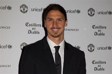 Zlatan ibrahimovic (39 years old) 2021 body stats. Zlatan Ibrahimovic - Bio, Wife, Height, Weight, Age, Net Worth