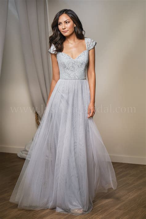 L204007 Long Sweetheart Lace And Soft Tulle Bridesmaid Dress With Cape Sleeves