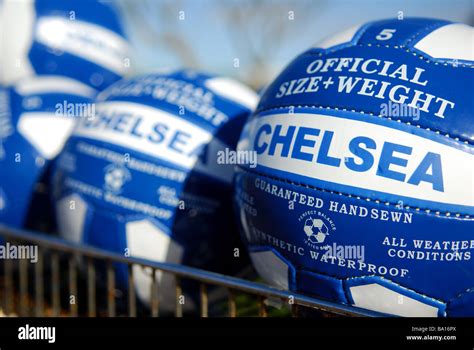 Chelsea Football Club Hi Res Stock Photography And Images Alamy