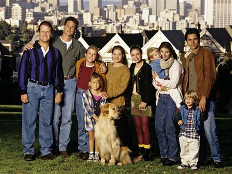 After Bob Sagets Death Fans Paid Tribute At The Full House Home In Sf