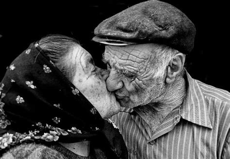 Forever Love Elderly Couples Old Couples Couples In Love Mature Couples Vieux Couples