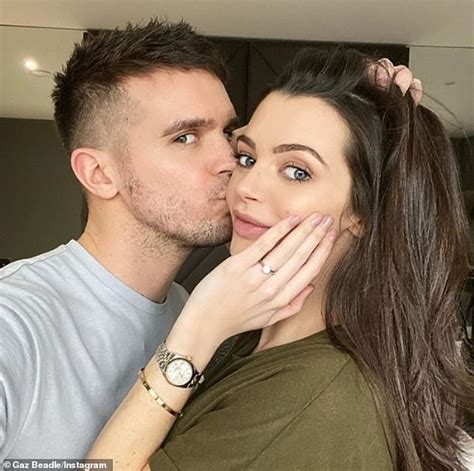 Gaz Beadle Reveals Hes Engaged To Pregnant Girlfriend Emma Mcvey As She Shows Off Her Sparkler