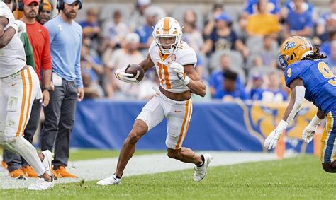 Jalin Hyatts 11 Catch Day For Vols Has Him Hungry For More