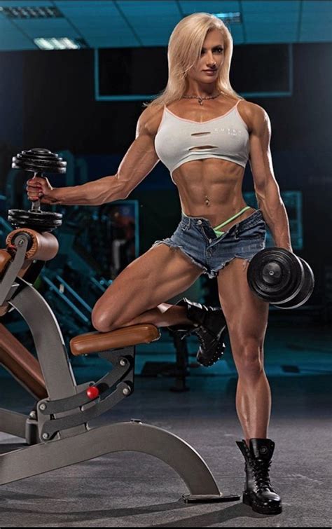 Pin By Dom On Female Body Builder Muscle Women Fitness Models Female