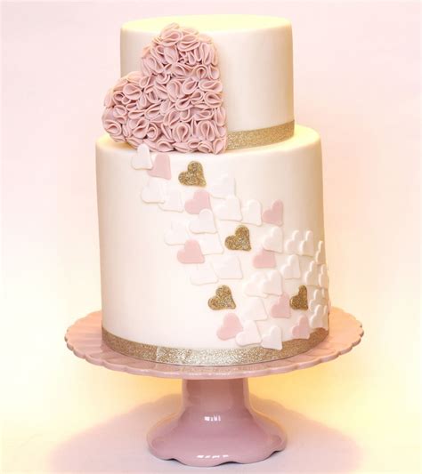 pin de suman khan em wedding cakes bolo noivado bolos de casamento bolo de casamento