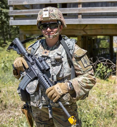 Ny Army National Guard Soldier Crams A Career Into One Year National