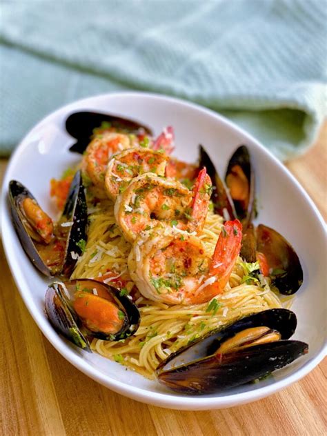 Summer Seafood Pasta With White Wine Sauce Deporecipe Co