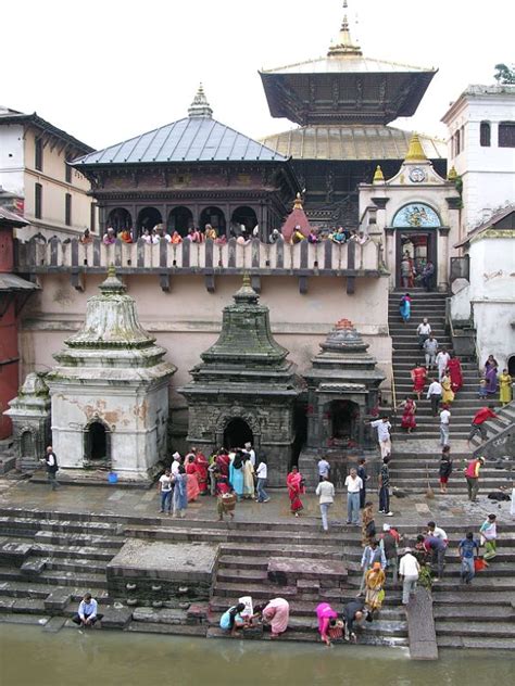 kathmandu pashupatinath 01 pashupatinath temple from across bagmati river