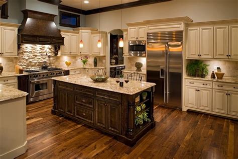 Luxury Kitchens How To Hide Seams In Natural Stone Kitchen Islands