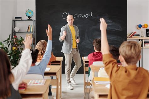 Admisión De Los Docentes De Inglés En Educación Básica