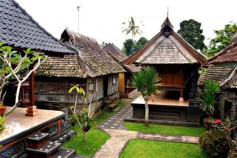 Gambar Rumah Adat Suku Bali Aga