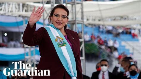 Xiomara Castro Sworn In As Honduras First Female President Youtube