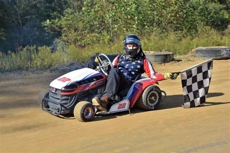 The Gritty Diy World Of Lawn Mower Racing Belt Magazine