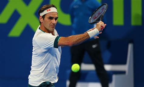 Roger Federer After Two Knee Surgeries Has An Eye On Wimbledon The