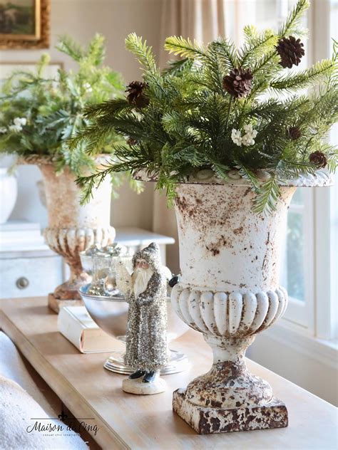 Neutral French Christmas Simple Decorating Ideas