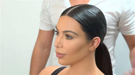 Kim kardashian has been wearing a textured ponytail hairstyle lately, and people are accusing her of cultural appropriation. THE LOOK: Smooth Low Ponytail | Kim kardashian hair, Sleek ...