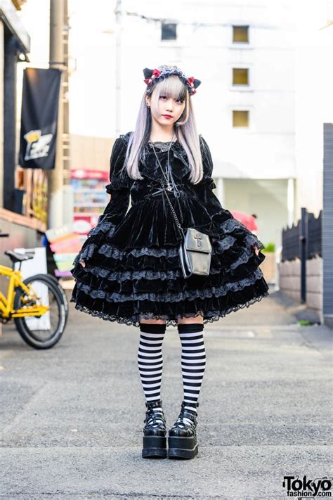 Japanese Pop Idols Gothic Lolita Style W Cat Ears Headdress Vivienne
