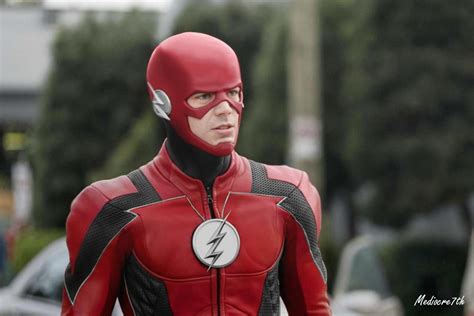 The Flash Season 4 Suit Wallpaper Design Corral
