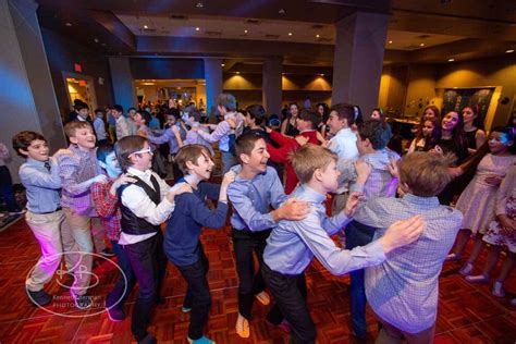 Bar Mitzvah Dj Los Angeles Angels Music Djs And Photo Booth