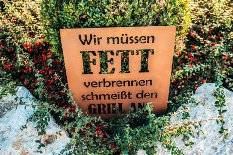 Edelrost Schild Fett verbrennen | Sprüche garten ...