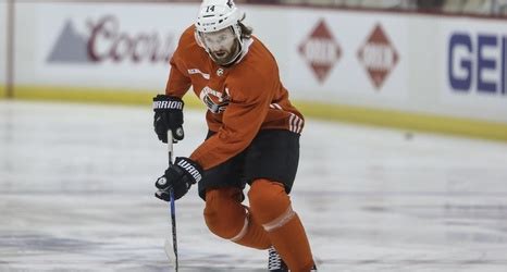 Wayne simmonds on wn network delivers the latest videos and editable pages for news & events, including entertainment, music, sports, science and more, sign up and share your playlists. Sean Couturier in Flyers' lineup, but dropped to third line
