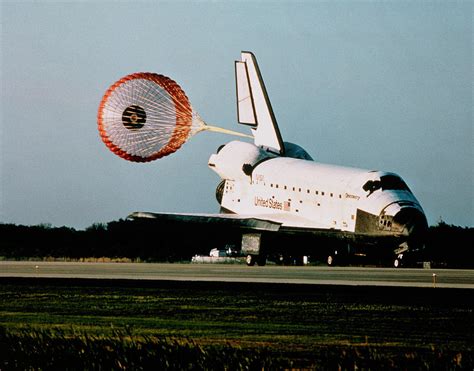 Shuttle Discovery At End Of Mission Sts 56 Photograph By Nasascience