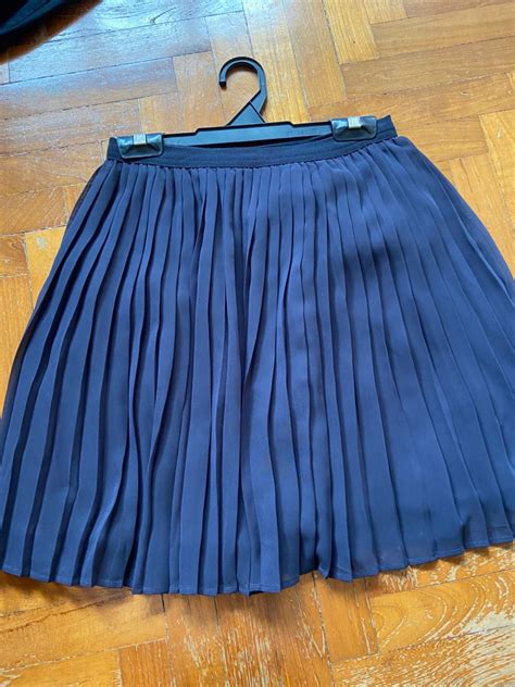 Skirts Womens Fashion Bottoms Skirts On Carousell