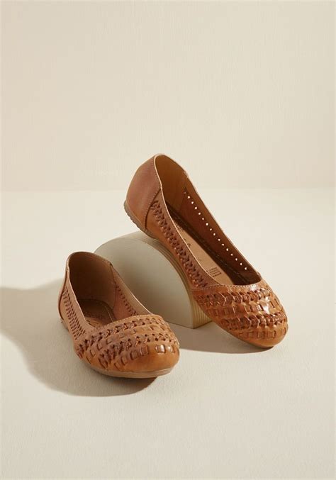 The Woven One Leather Flat In Tan Fashion Shoes Flats Brown Womens
