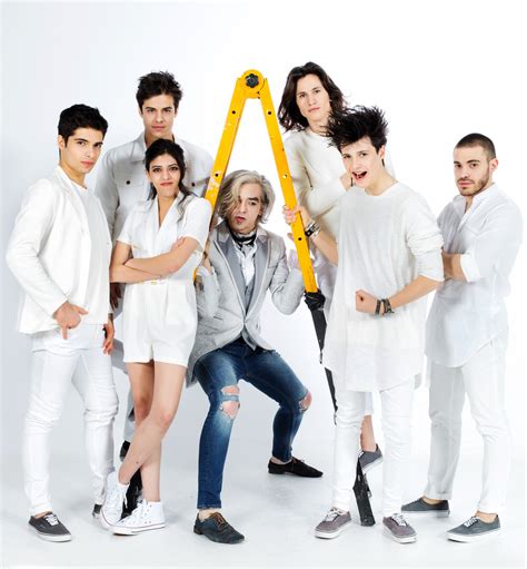 Michele merlo (foto dal prima di iniziare il suo percorso ad amici 16, mike aveva fatto il provino per x factor 10 portando. AMICI 16: IL SERALE! FOTO | Le notizie del Blogger
