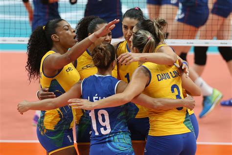 Já classificadas, as meninas do brasil jogam contra o quênia para confirmar a liderança. 5 motivos para crer na classificação do Brasil no vôlei ...