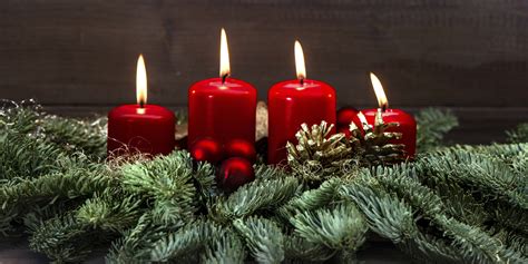 A Definitive List Of Holiday Candles Ranked Huffpost