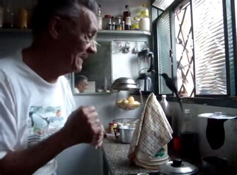 An Old Man and His Little Friend » TwistedSifter