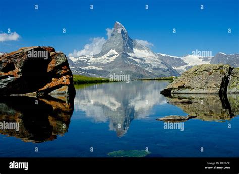 Matterhorn And Stellisee Lake Panorama In Zermatt Switzerland Stock