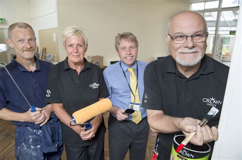 The leading trade quality brands of decorative and protective coatings from the uk's largest independent paint company. Paint donation proves crowning glory for Hull community ...