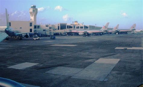 Aguadilla airport (bqn) car rental from us$26 per day. San Juan Airport Restroom - San Juan Airport Hotel $176 ...