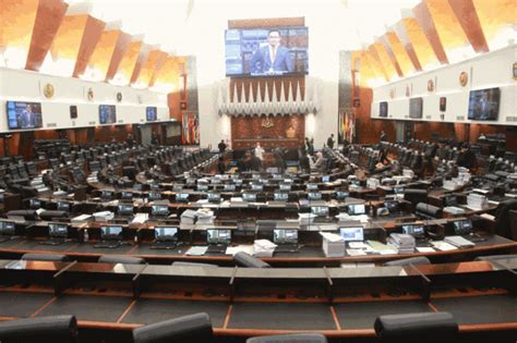 Maybe you would like to learn more about one of these? 129 Ahli Parlimen Bakal Menghadap YDP Agong Jam 5 Petang Ini