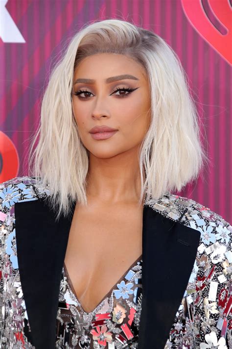 Shay Mitchell At Iheartradio Music Awards 2019 In Los Angeles 03 14 2019 Hawtcelebs