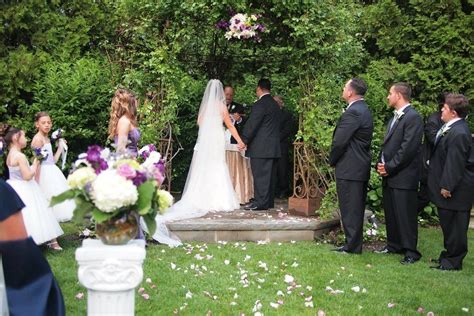 She will scatter flower petals and make her way to either the wedding party at the altar or her family in the crowd. Pin by Angela HEIL INTERFAITH WEDDING on Past Wedding Altars and Decorations | Wedding dresses ...