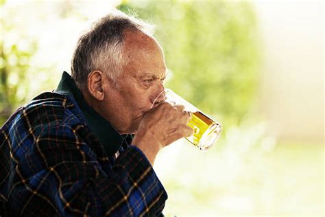 1600 Old Men Drinking Beer Stock Photos Pictures And Royalty Free