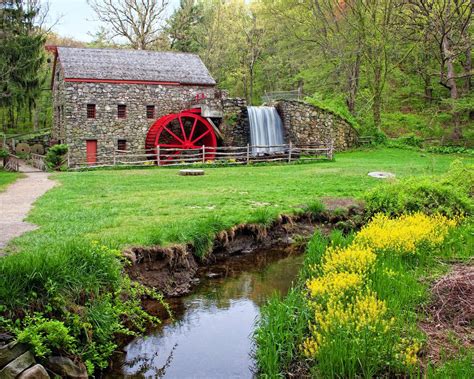 Following are the 10 best accredited nursing schools in massachusetts for 2021. 15 Best Places to Live in Massachusetts - The Crazy Tourist
