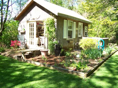 Casual Elegance By Beverly Girolomo Tiny Homes Cottages And Backyard