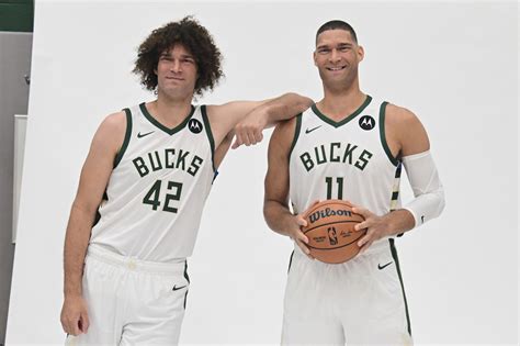 Brook Lopezs Honest Reaction To Milwaukee Bucks Trading Away Twin