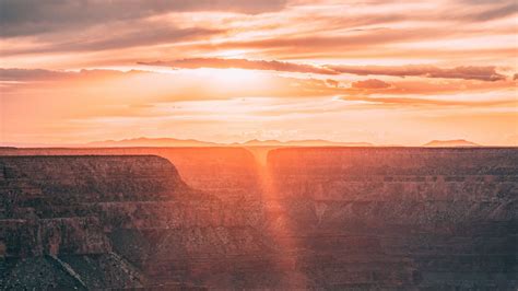 Sunshine is a special someone who gives light and warmth in your life. Download wallpaper 1280x720 canyon, sunrise, sunshine ...