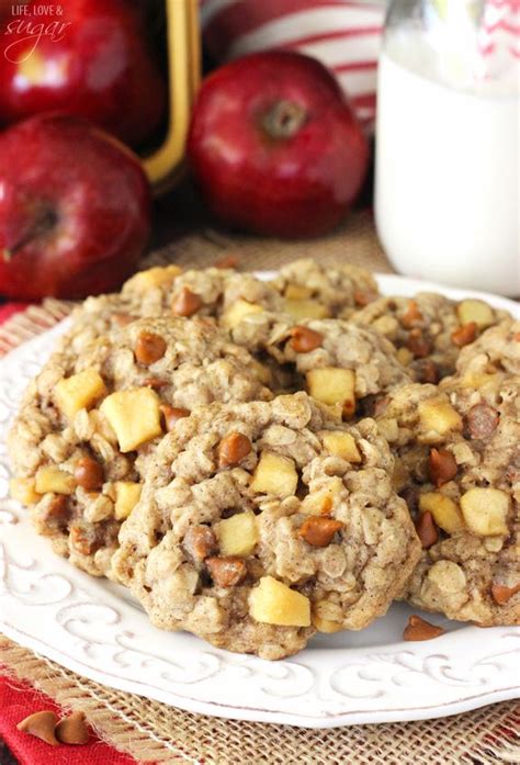 Apple Cinnamon Oatmeal Cookies Easy Oatmeal Cookies Recipe Recipe