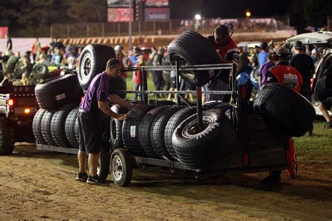 Spec Tires Come To Super Dirt Late Model Racing Hot Rod Network